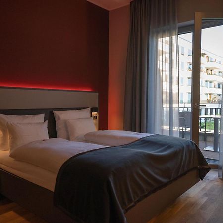 Qube Hotel Bahnstadt ハイデルベルク エクステリア 写真