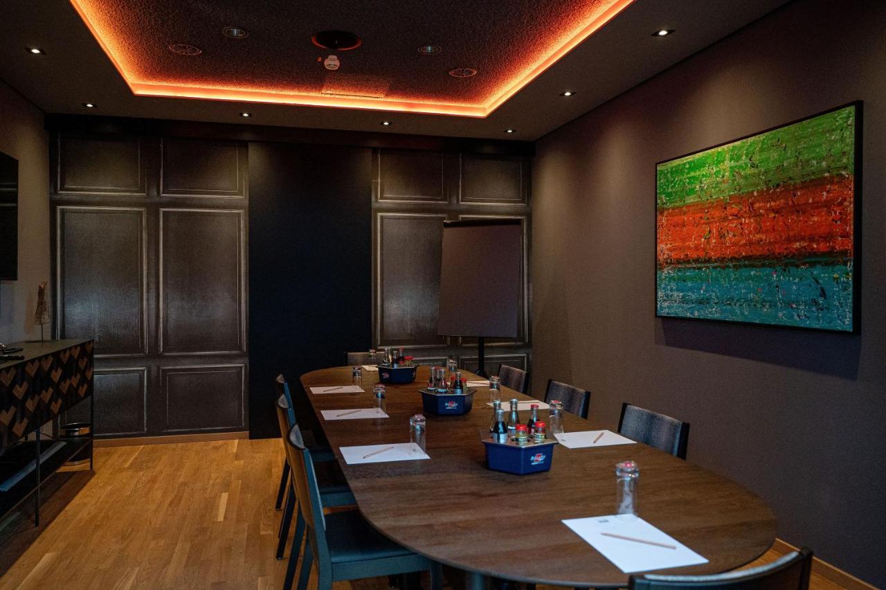 Qube Hotel Bahnstadt ハイデルベルク エクステリア 写真