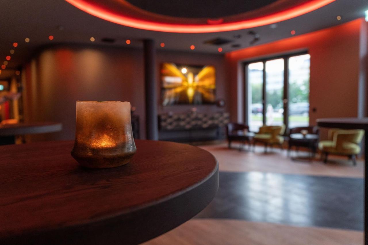 Qube Hotel Bahnstadt ハイデルベルク エクステリア 写真