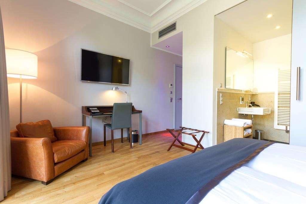 Qube Hotel Bahnstadt ハイデルベルク 部屋 写真