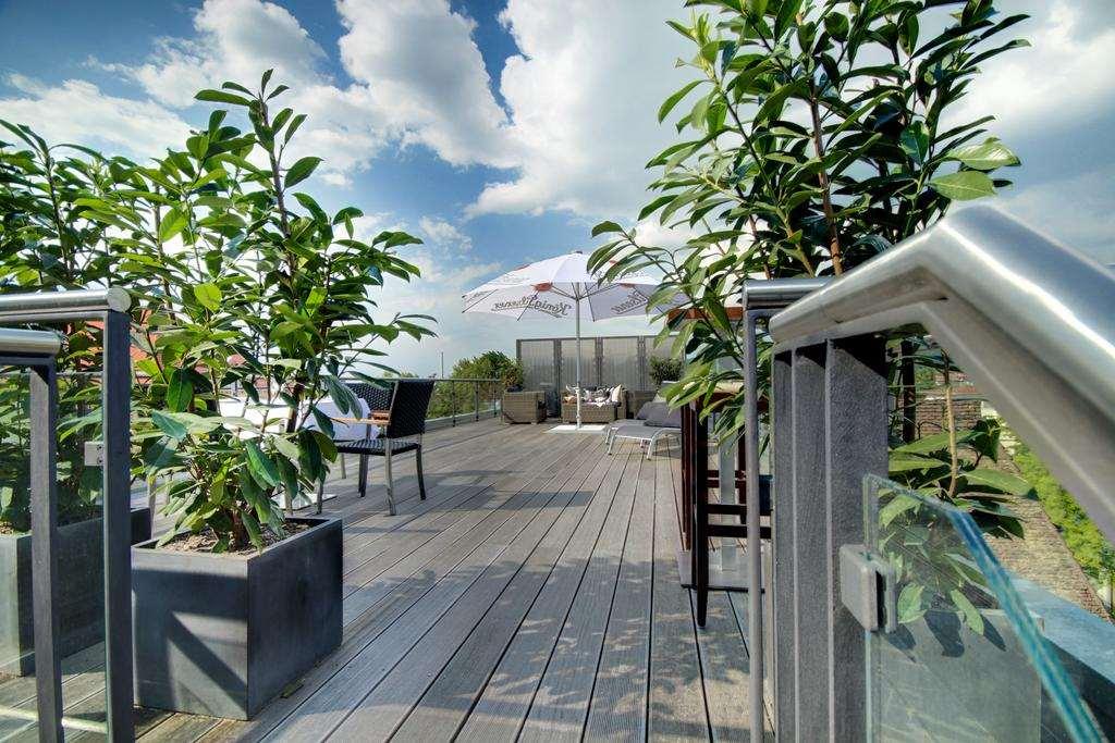 Qube Hotel Bahnstadt ハイデルベルク レストラン 写真