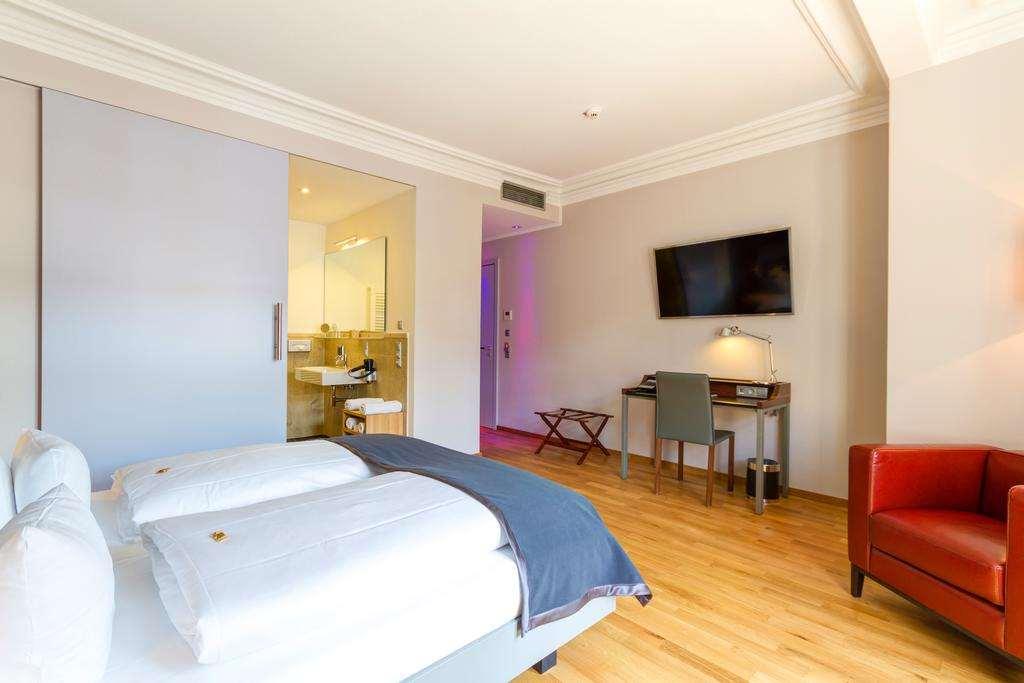Qube Hotel Bahnstadt ハイデルベルク 部屋 写真