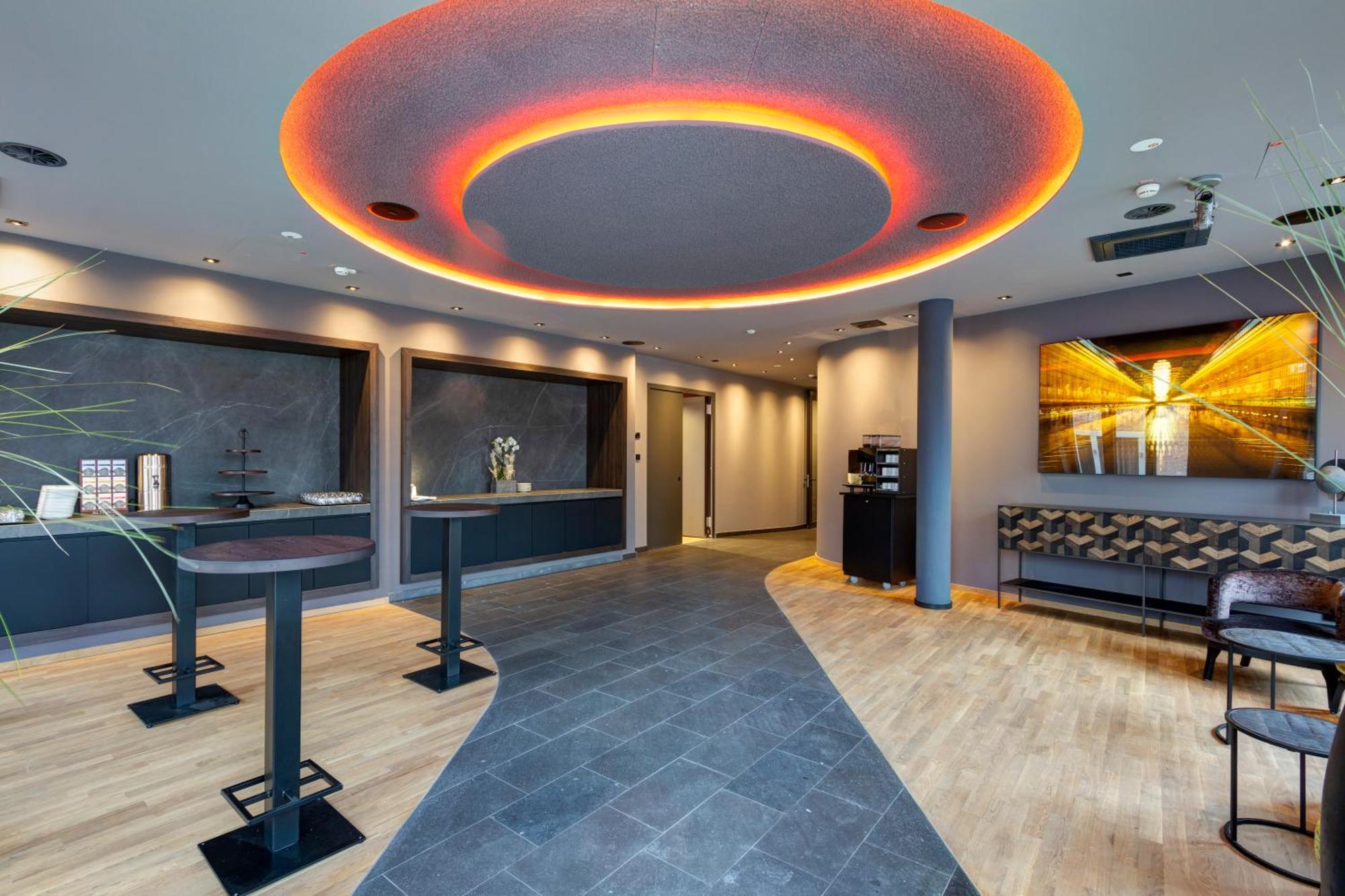 Qube Hotel Bahnstadt ハイデルベルク エクステリア 写真