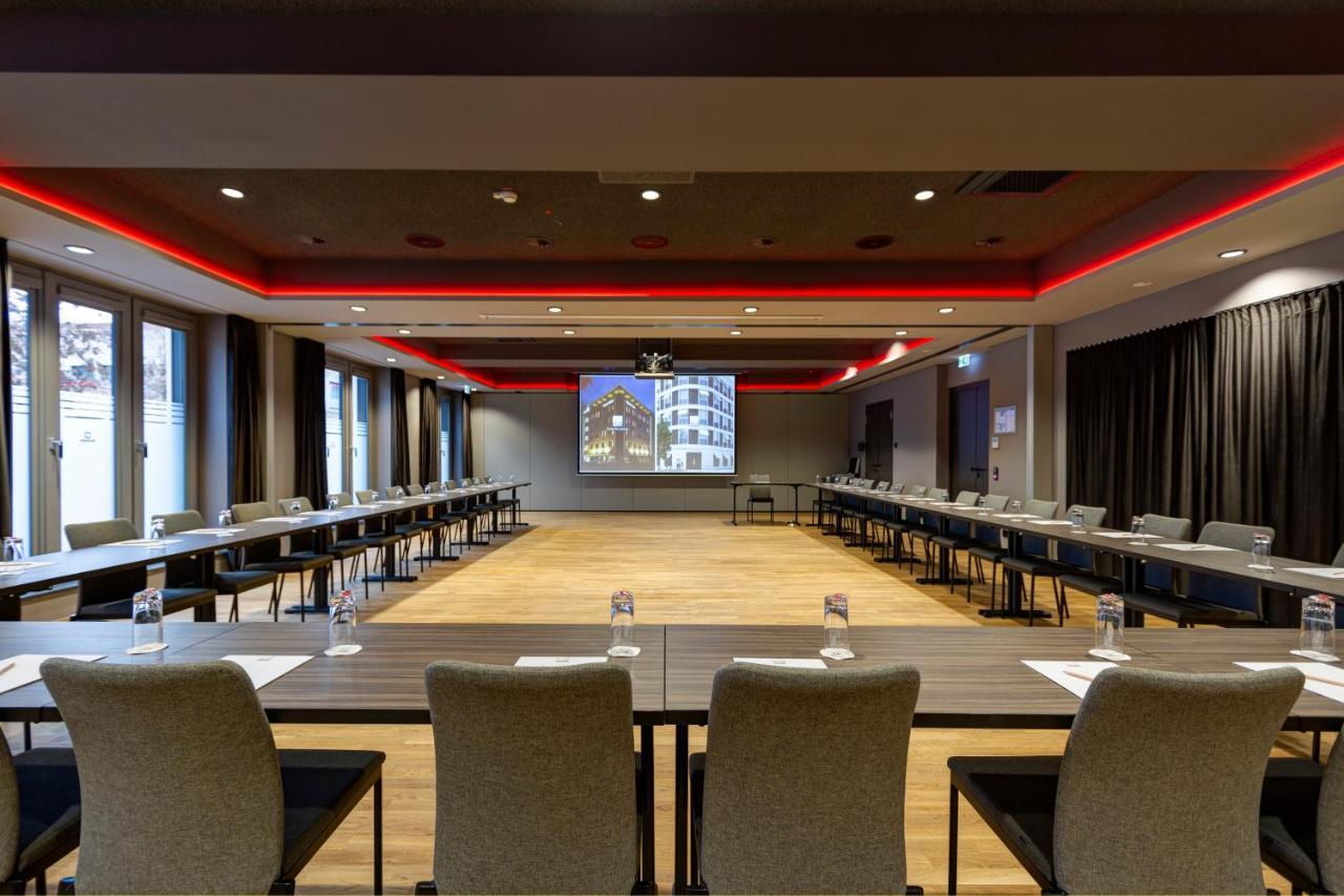 Qube Hotel Bahnstadt ハイデルベルク エクステリア 写真